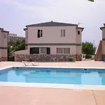 Tranquilo Con Preciosa Cala En La Puerta *